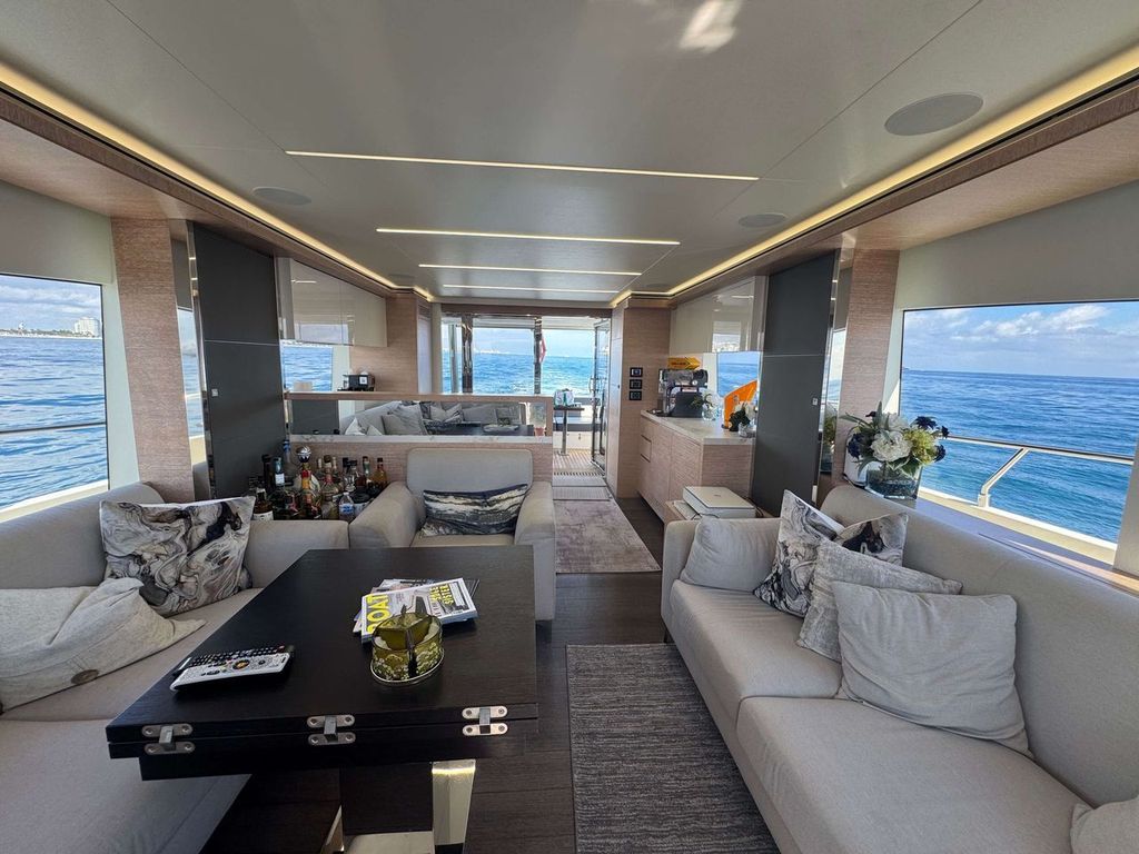 60ft Azimut "Fly IT AIN’T EASY"