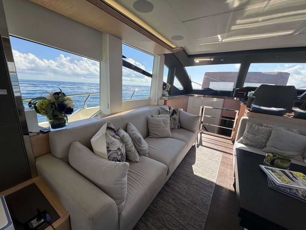 60ft Azimut "Fly IT AIN’T EASY"