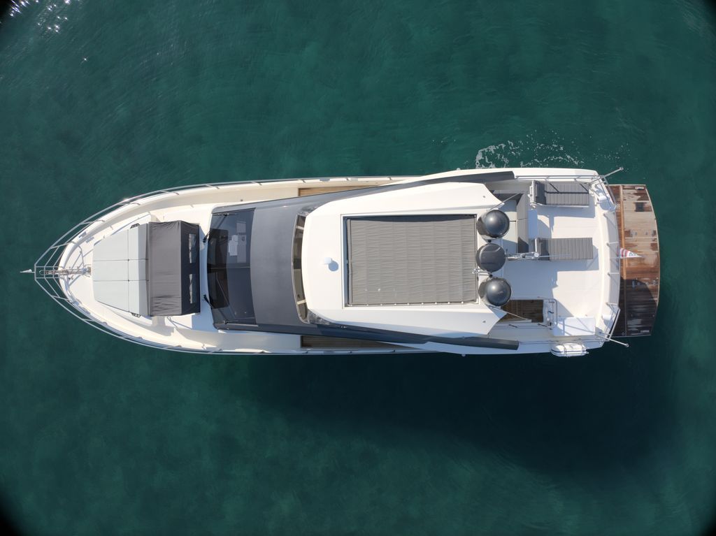 60ft Azimut "Fly IT AIN’T EASY"
