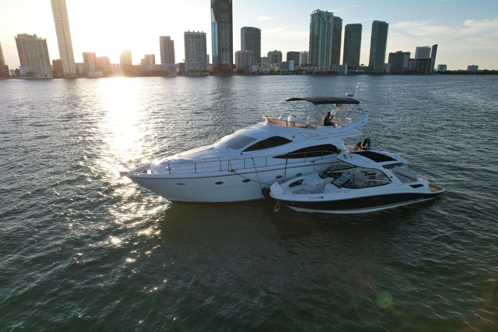 65ft Aicon “Warrior” Flybridge