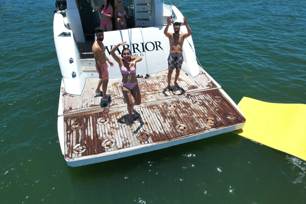 65ft Aicon “Warrior” Flybridge