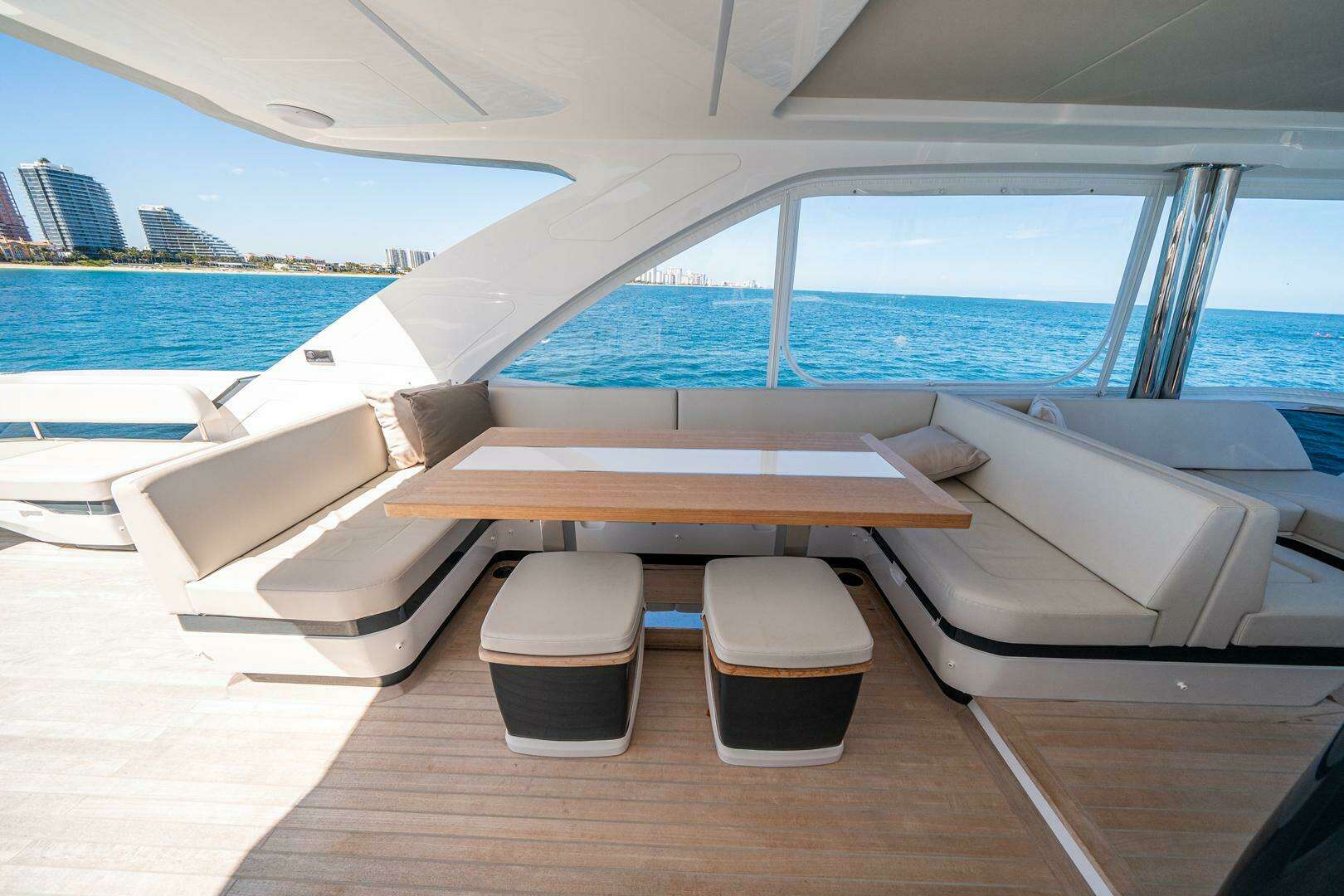 62ft Pearl