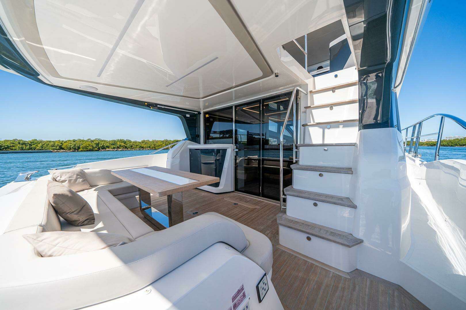 62ft Pearl