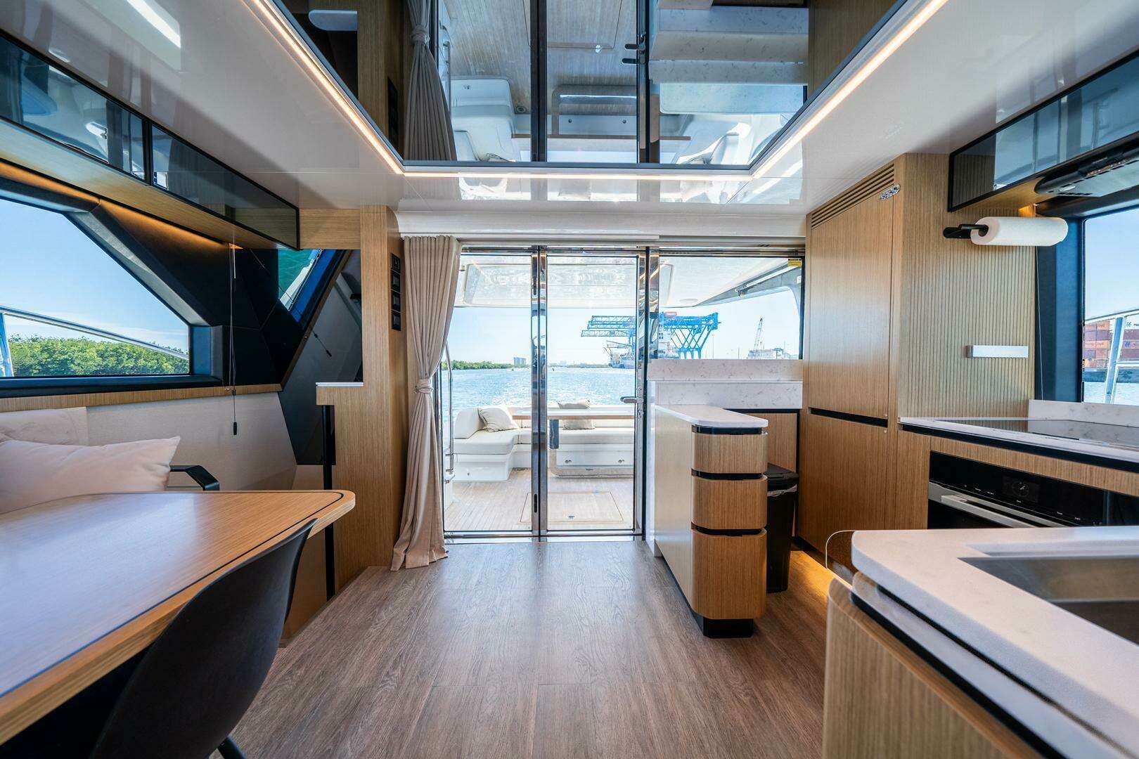 62ft Pearl