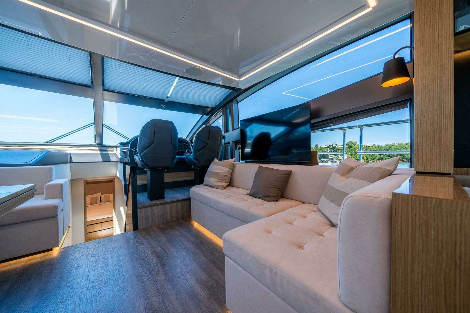 62ft Pearl