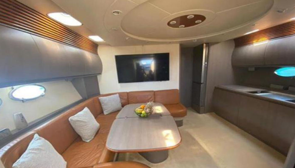 54ft Pershing