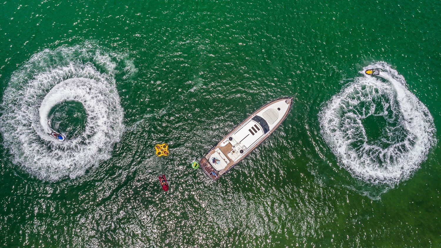 Sunseecker Predator 74