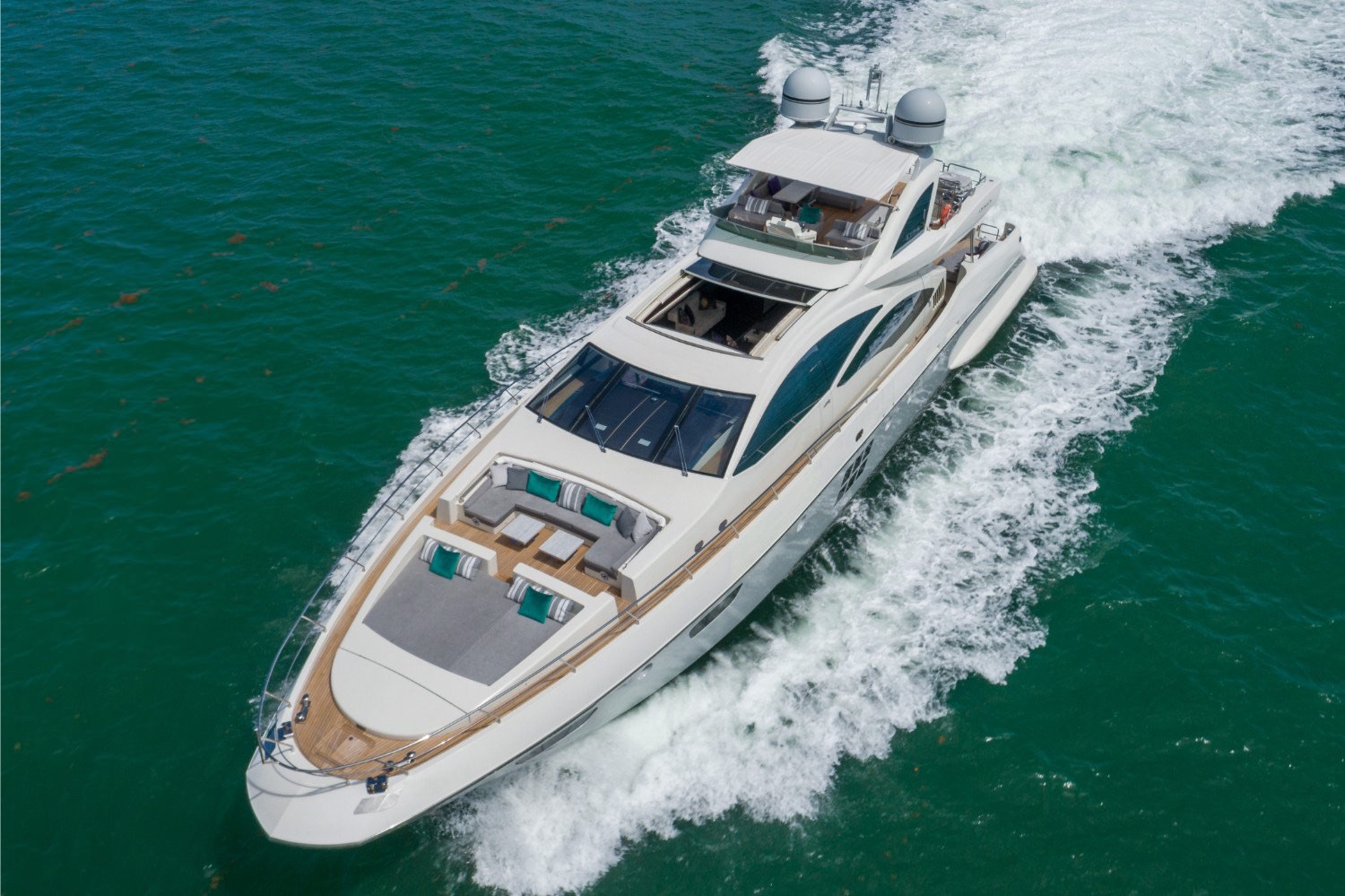 Azimut Flybridge 103
