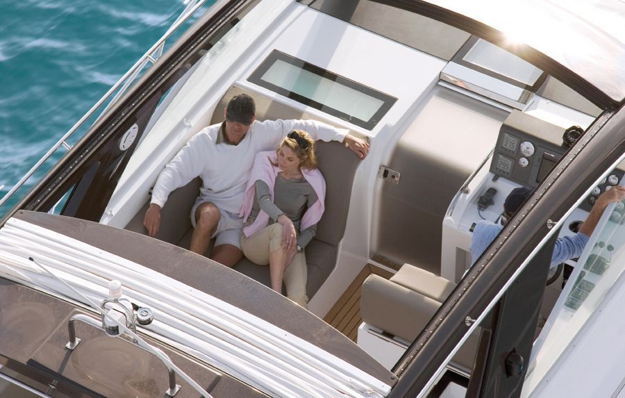 40' Sealine + Water Toys