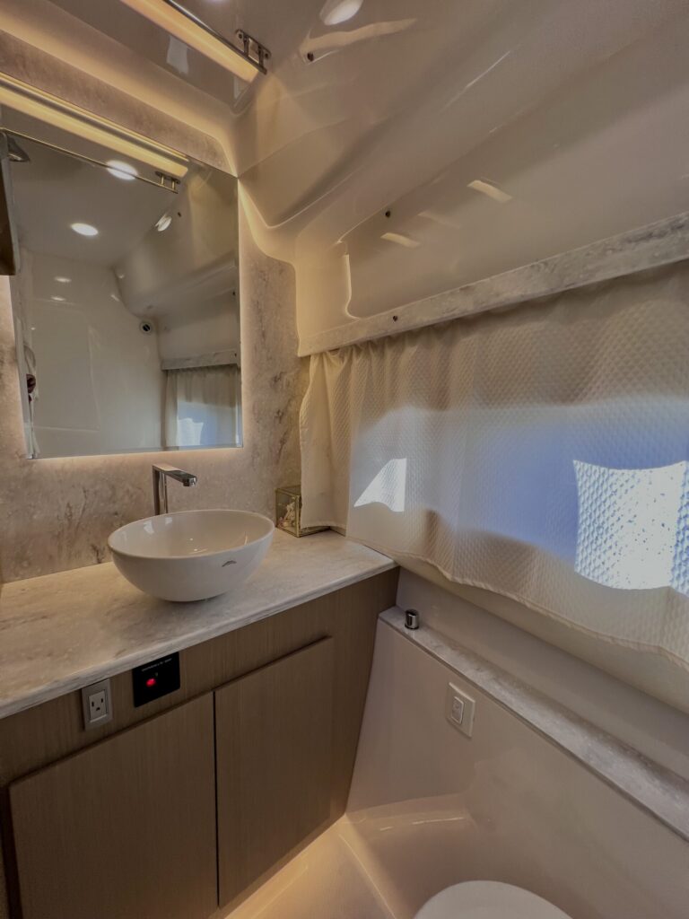 43' Regal + Water Toys