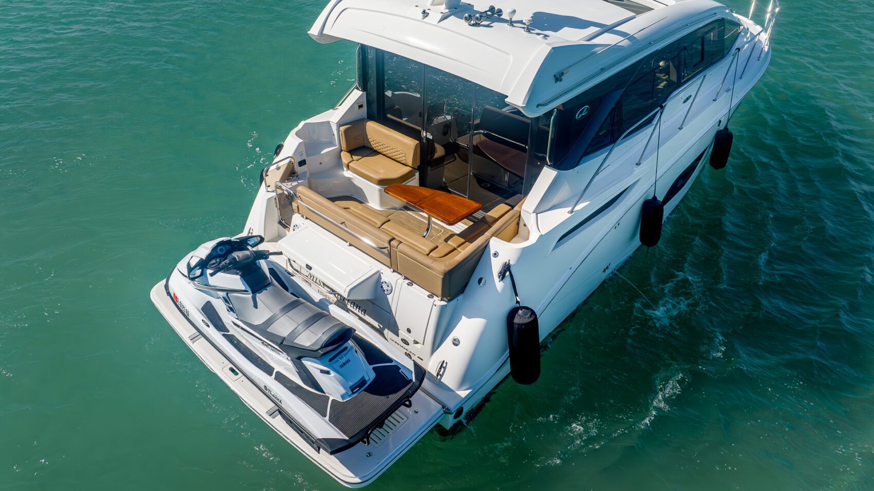 46' Sea Ray + Water Toys + Jetski 1Hr