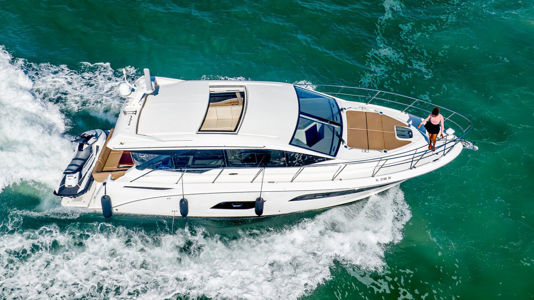 46' Sea Ray + Water Toys + Jetski 1Hr