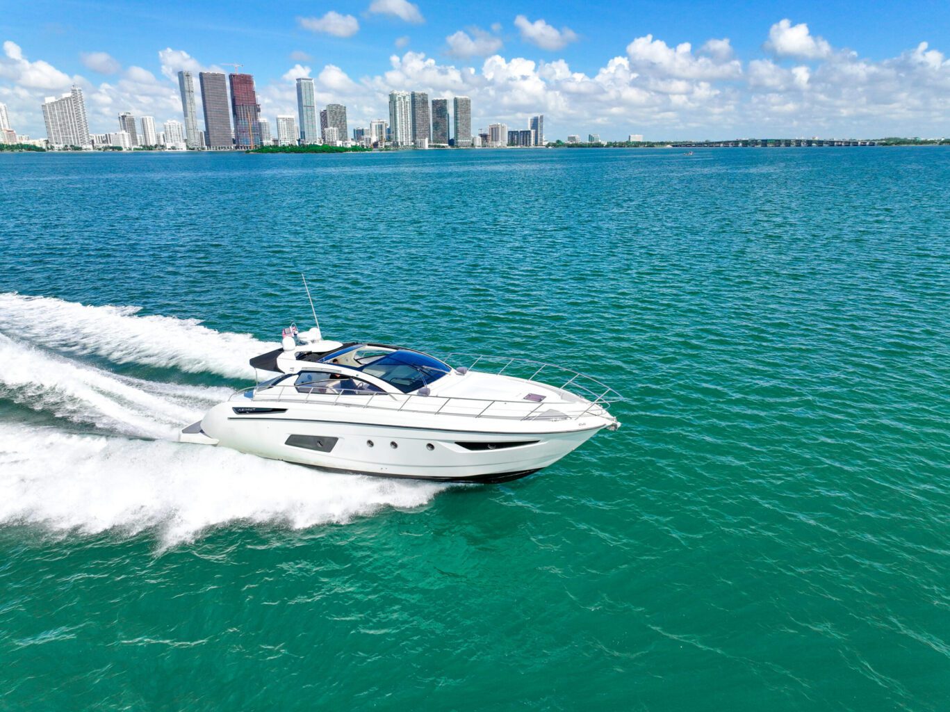 48' Azimut Atlantis + Jetski 1Hr