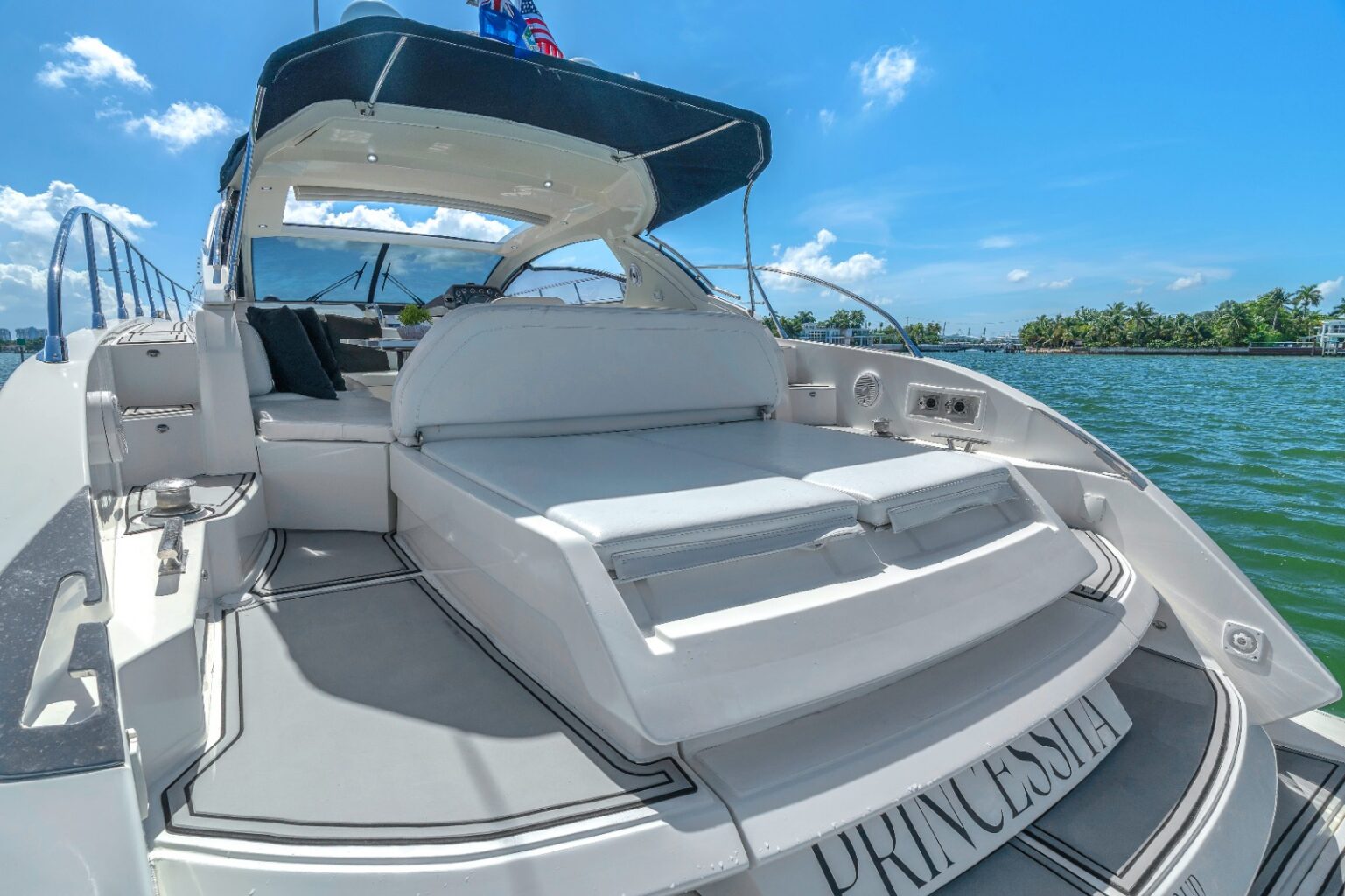 48' Azimut Atlantis + Jetski 1Hr