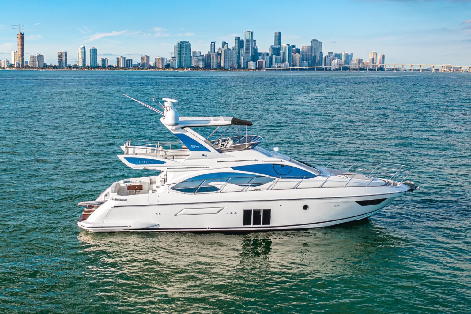 54' Azimut + Water Toys