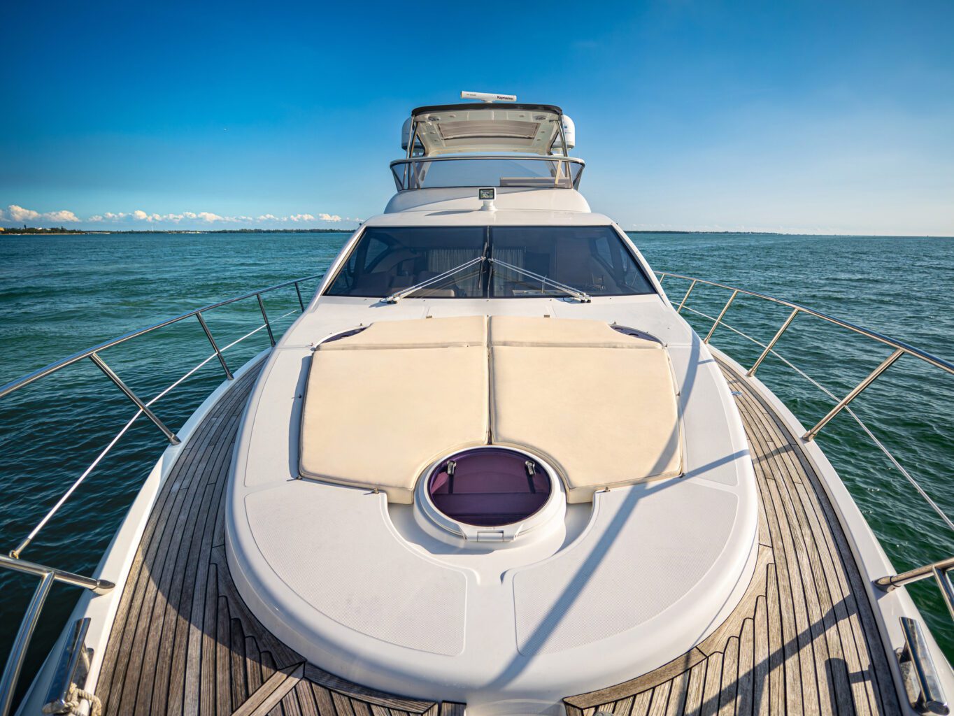 54' Azimut + Water Toys