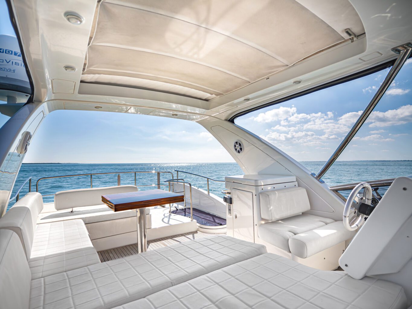 54' Azimut + Water Toys