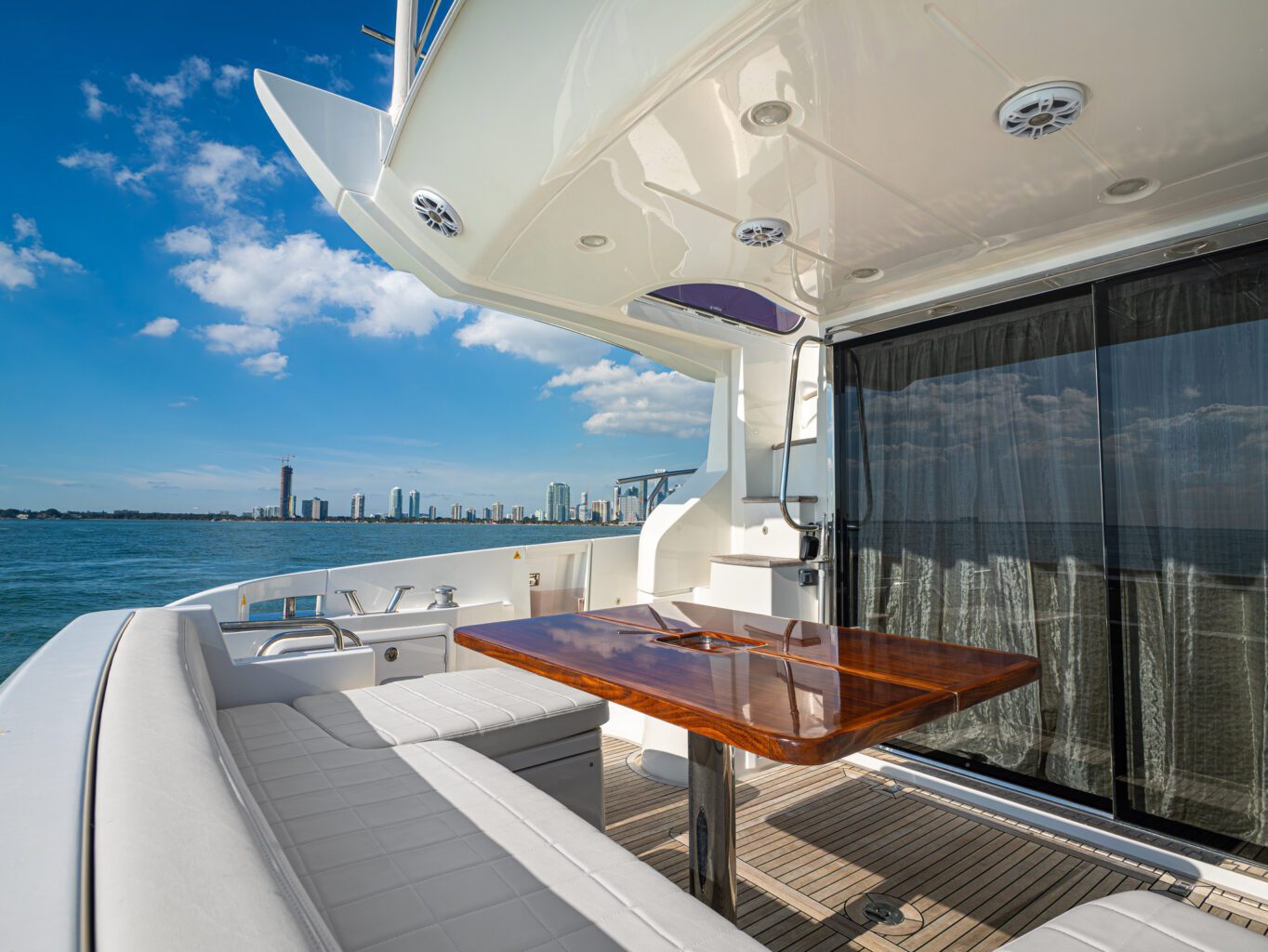 54' Azimut + Water Toys