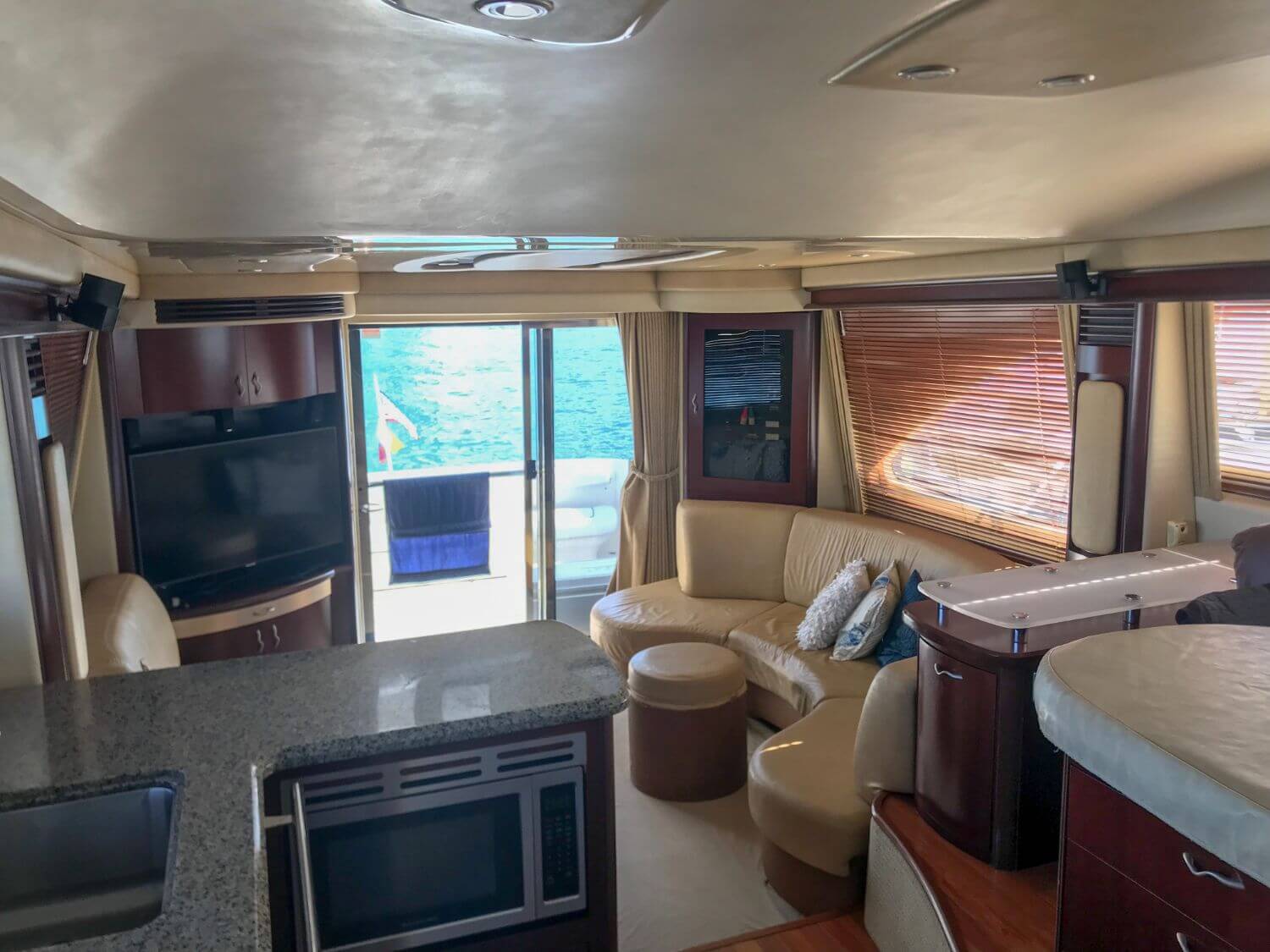 58' Sea Ray Sedan Flybridge