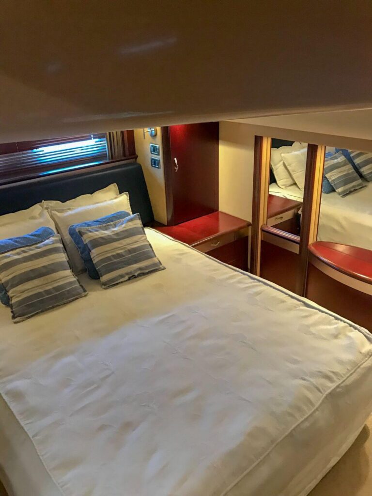 58' Sea Ray Sedan Flybridge