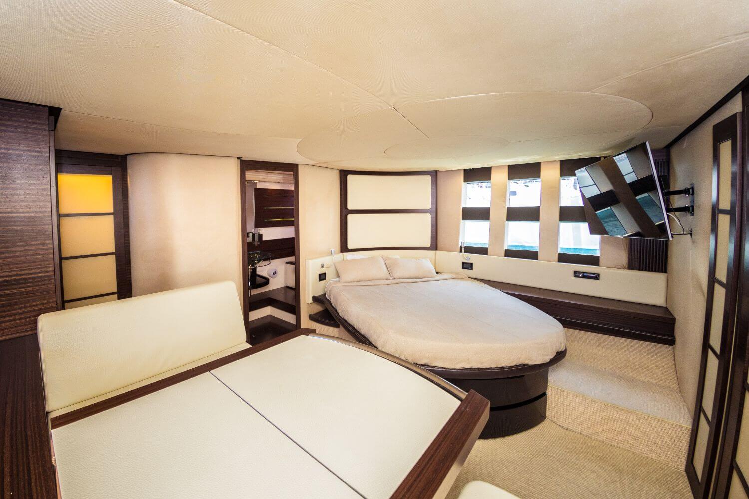 62' Azimut Sport