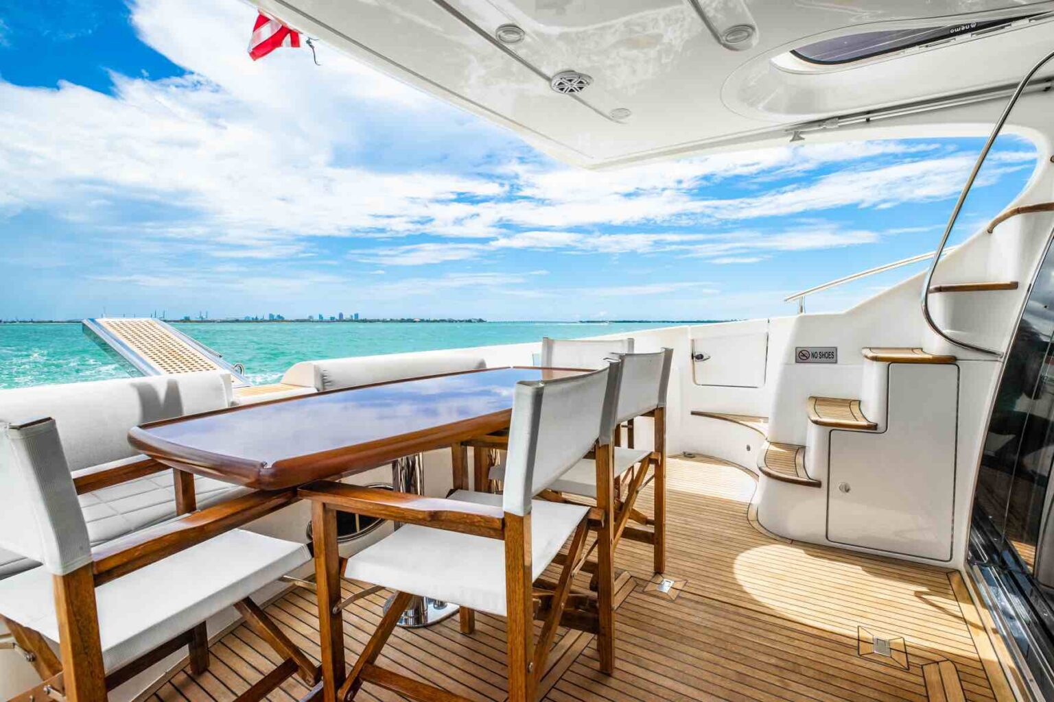 62' Azimut Fly + Water Toys + Jetski 1Hr