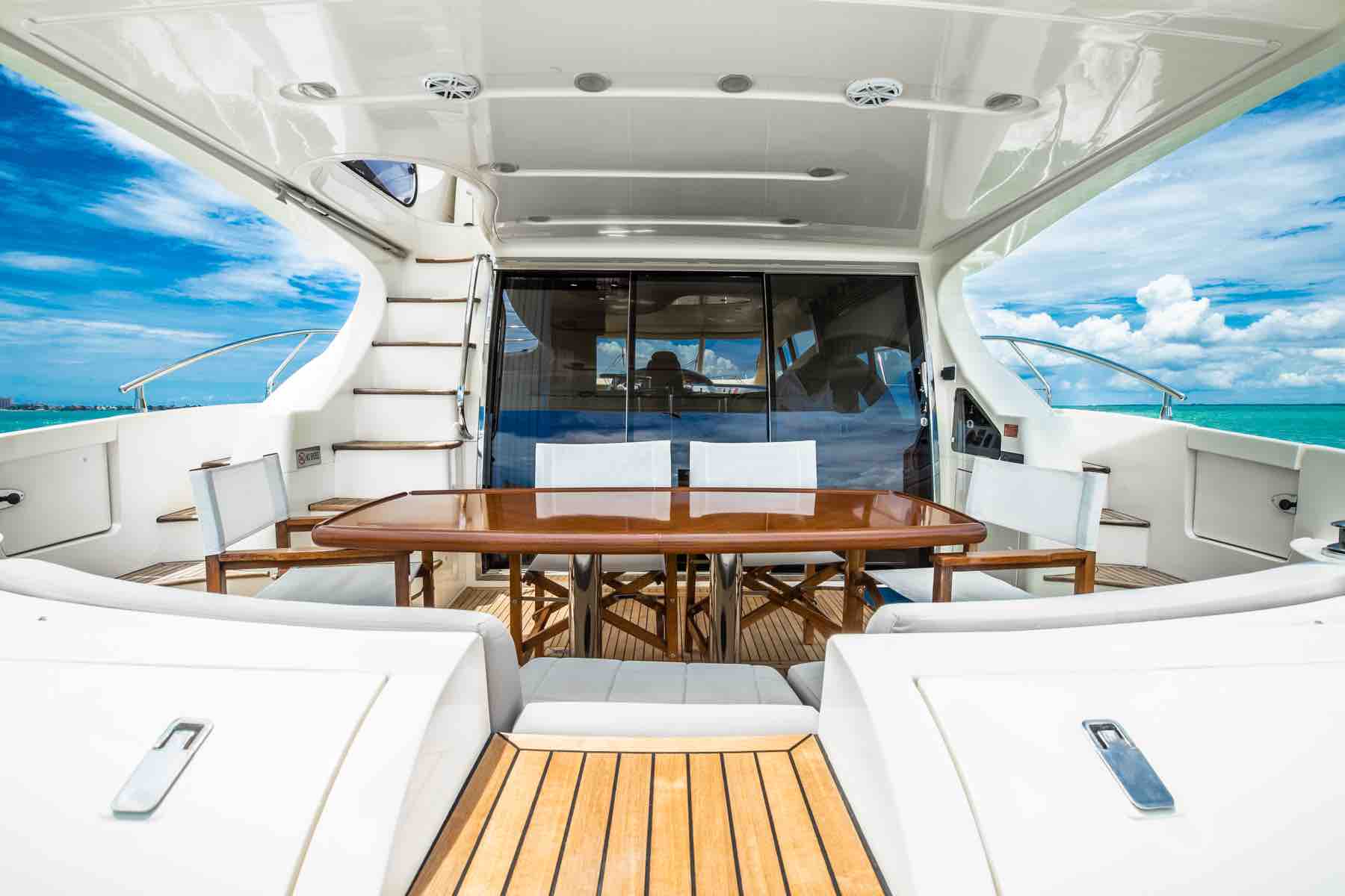 62' Azimut Fly + Water Toys + Jetski 1Hr