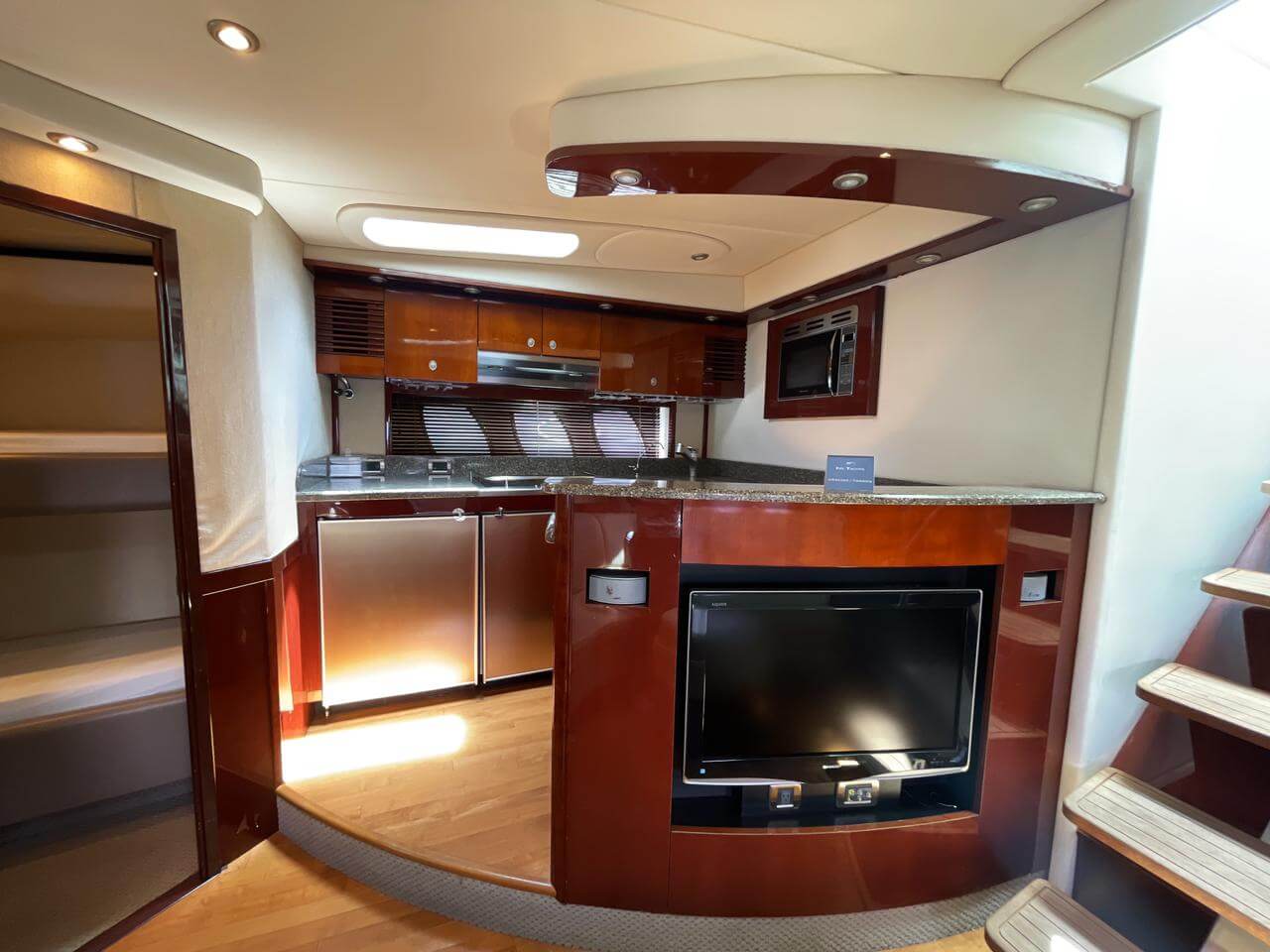 62' Sea Ray Sundancer