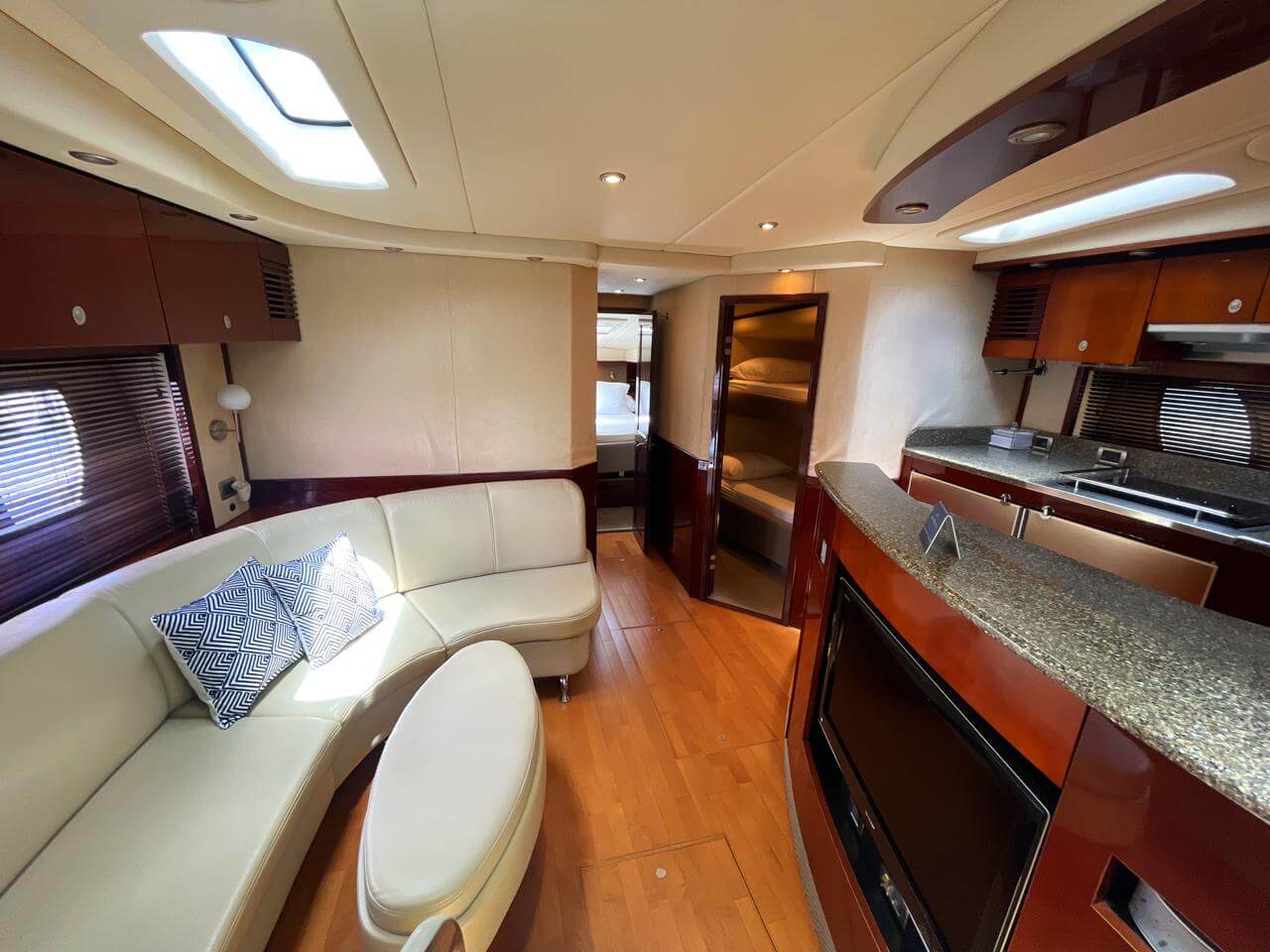 62' Sea Ray Sundancer