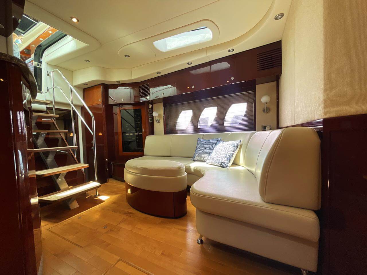 62' Sea Ray Sundancer