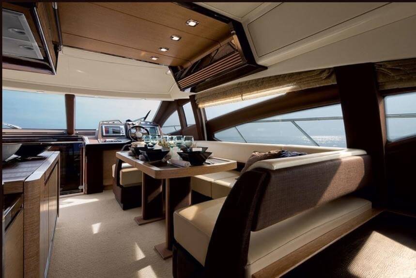 64' Azimut Fly
