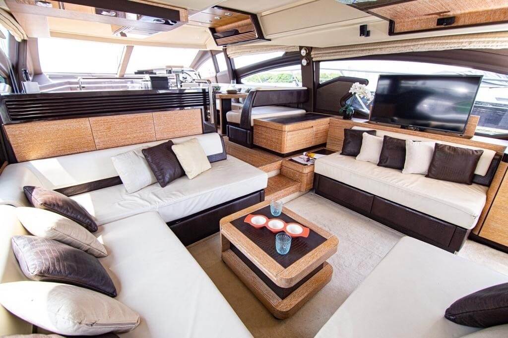 64' Azimut Fly