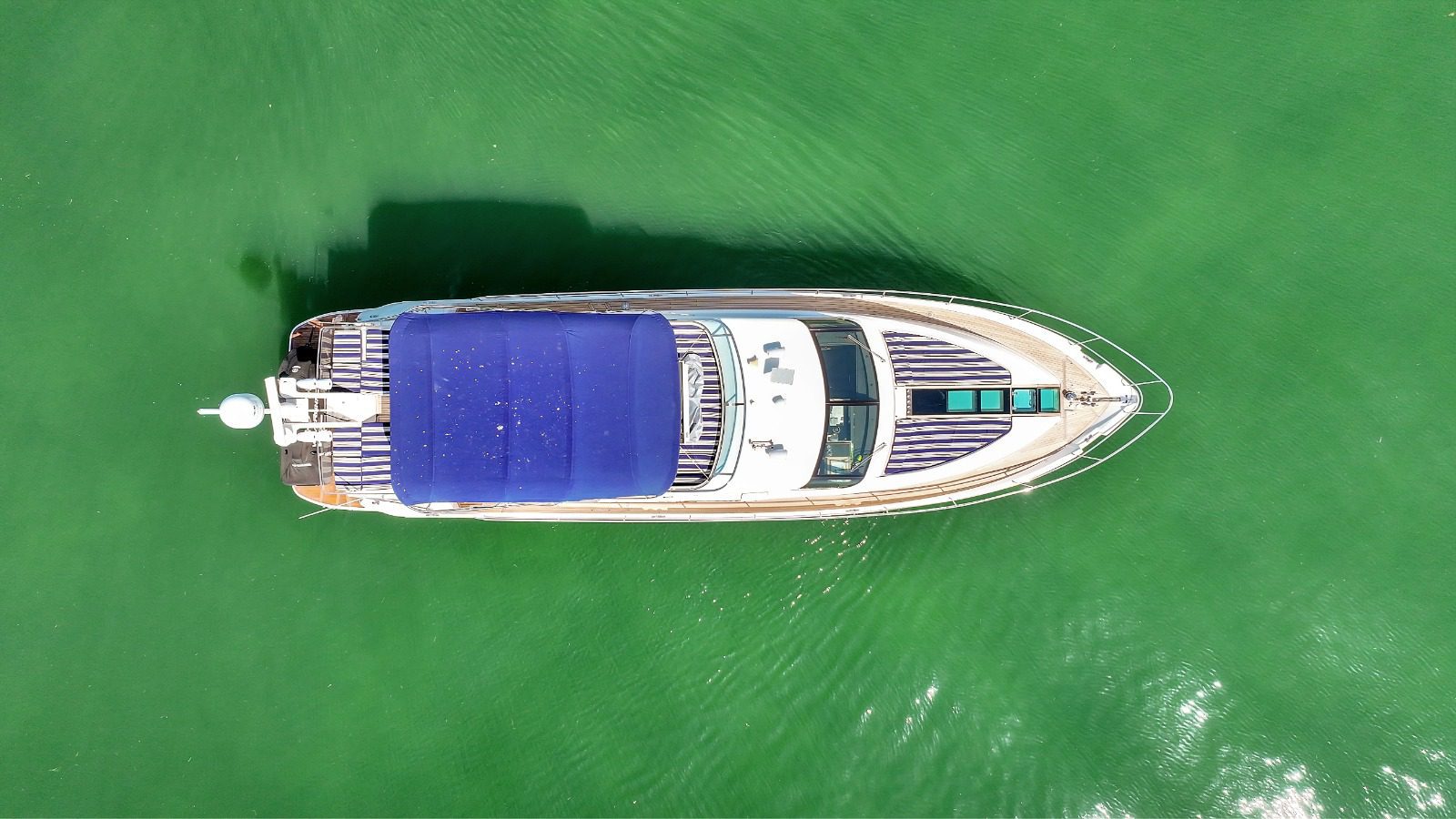 66' Fairline + Water Toys + Jetski 1Hr
