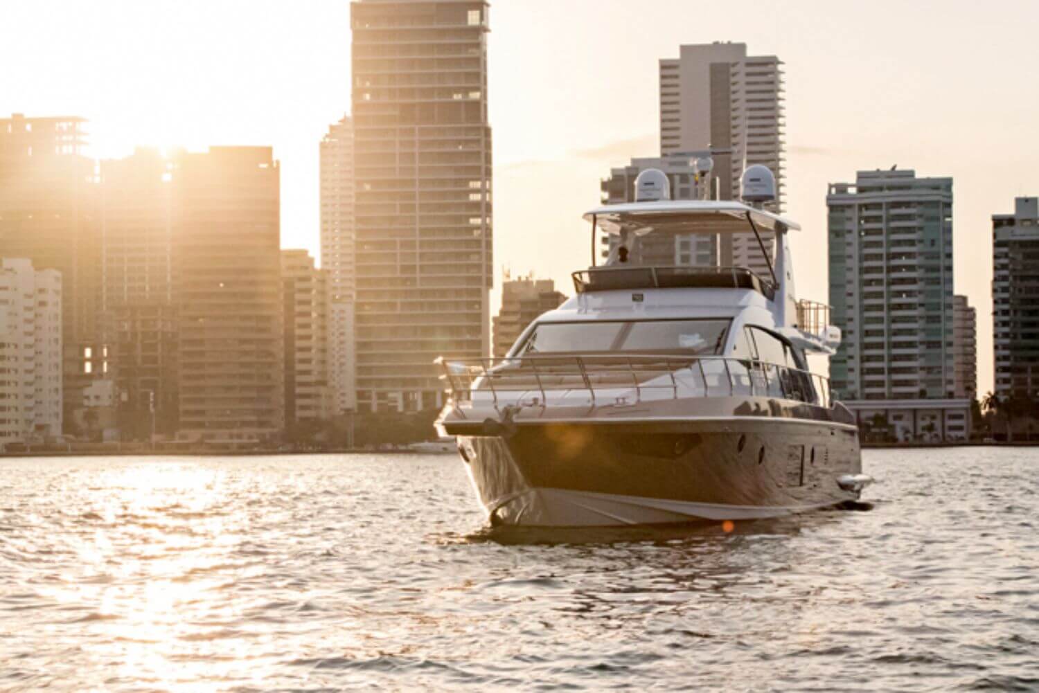 68' Azimut Flybridge