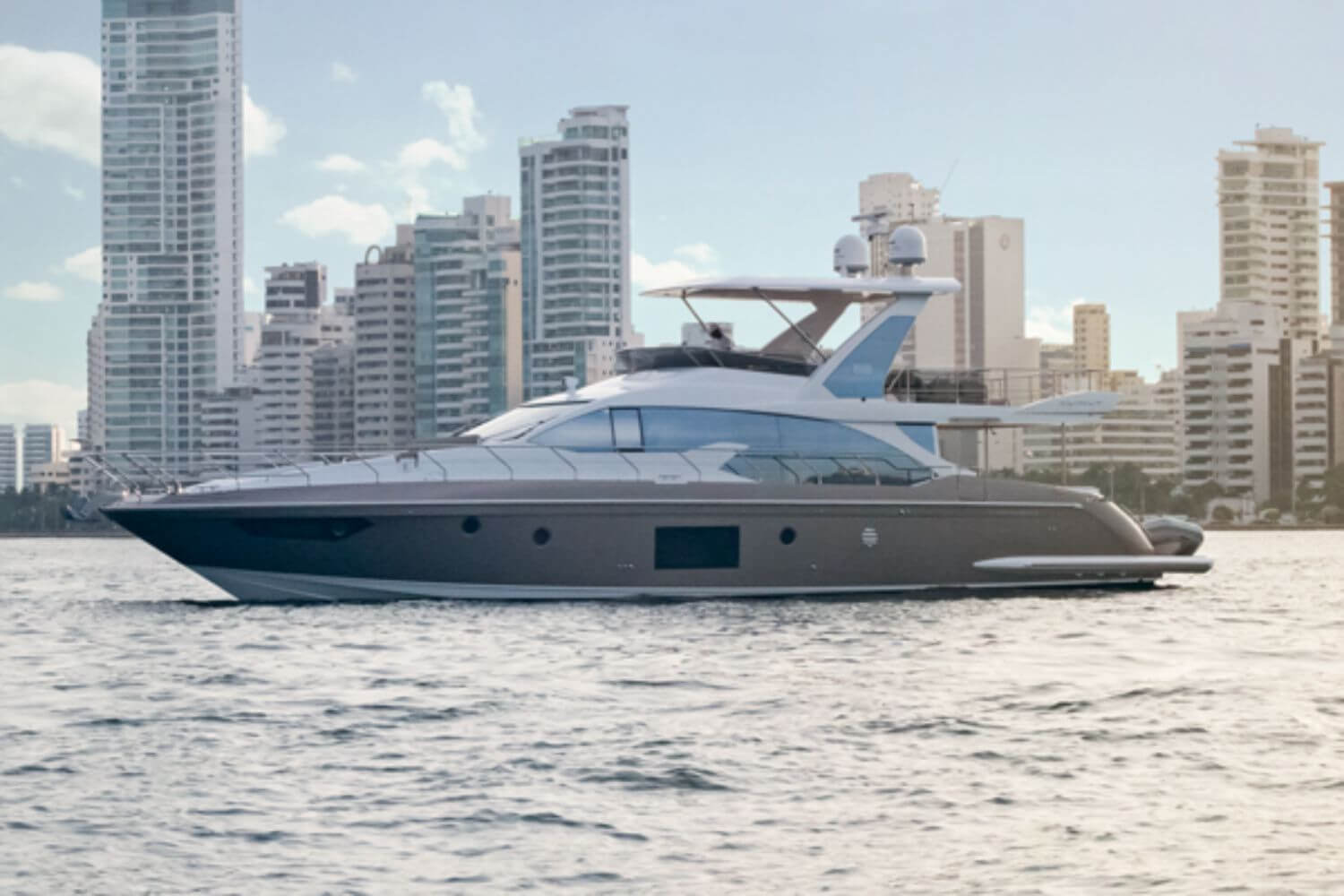 68' Azimut Flybridge