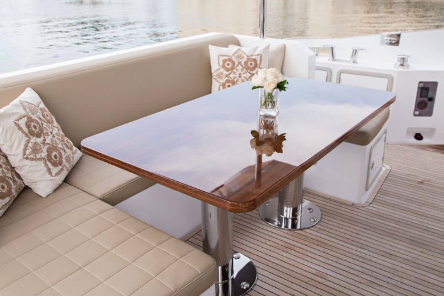 68' Azimut Flybridge