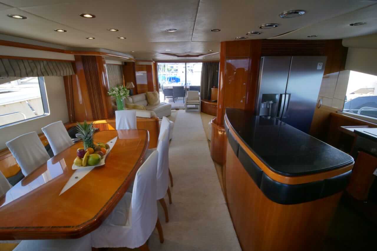 83' Sunseeker Flybridge