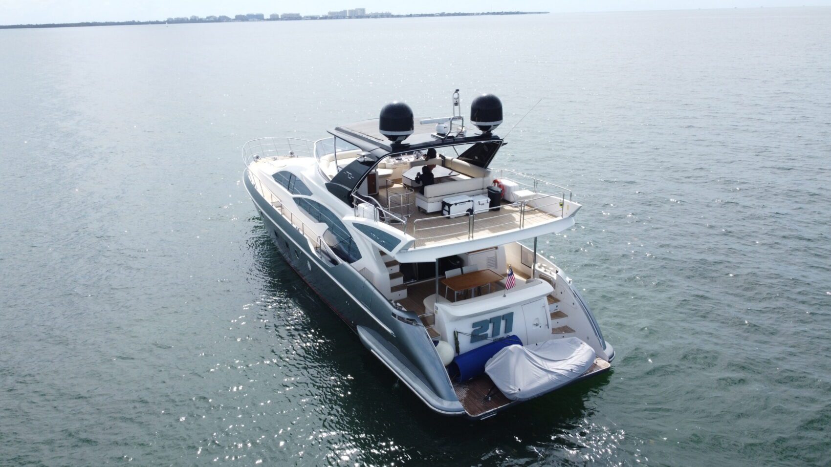 70' Azimut Fly + Water Toys