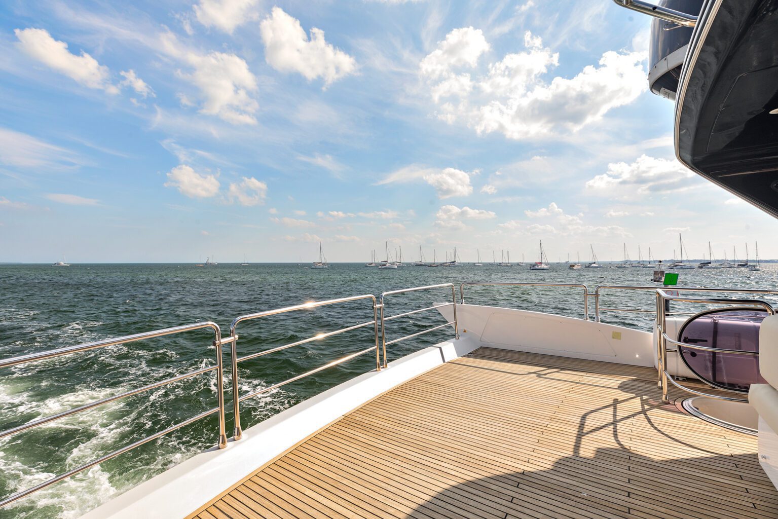 70' Azimut Fly + Water Toys