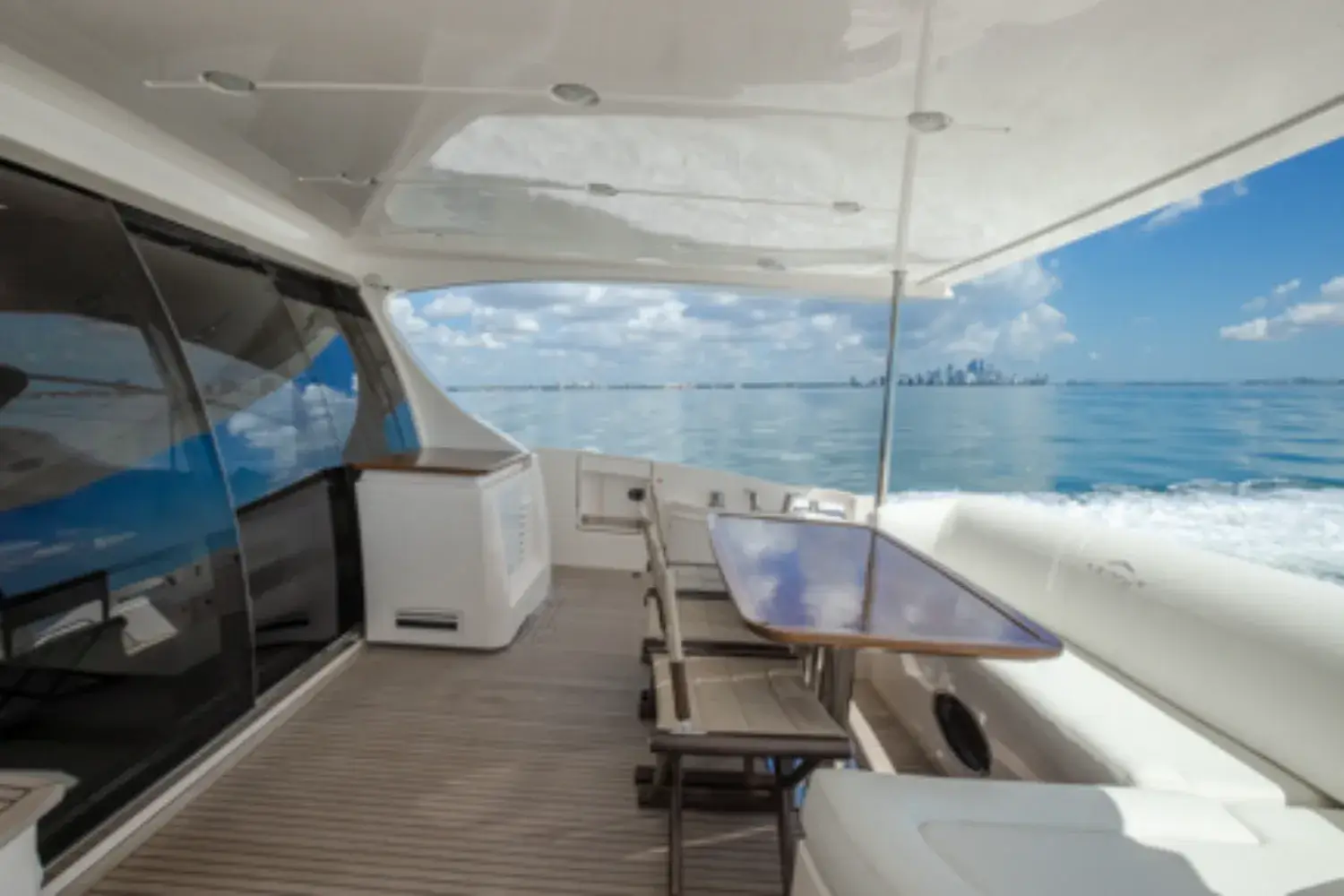 70' Azimut + Water Toys + Jetski 1Hr