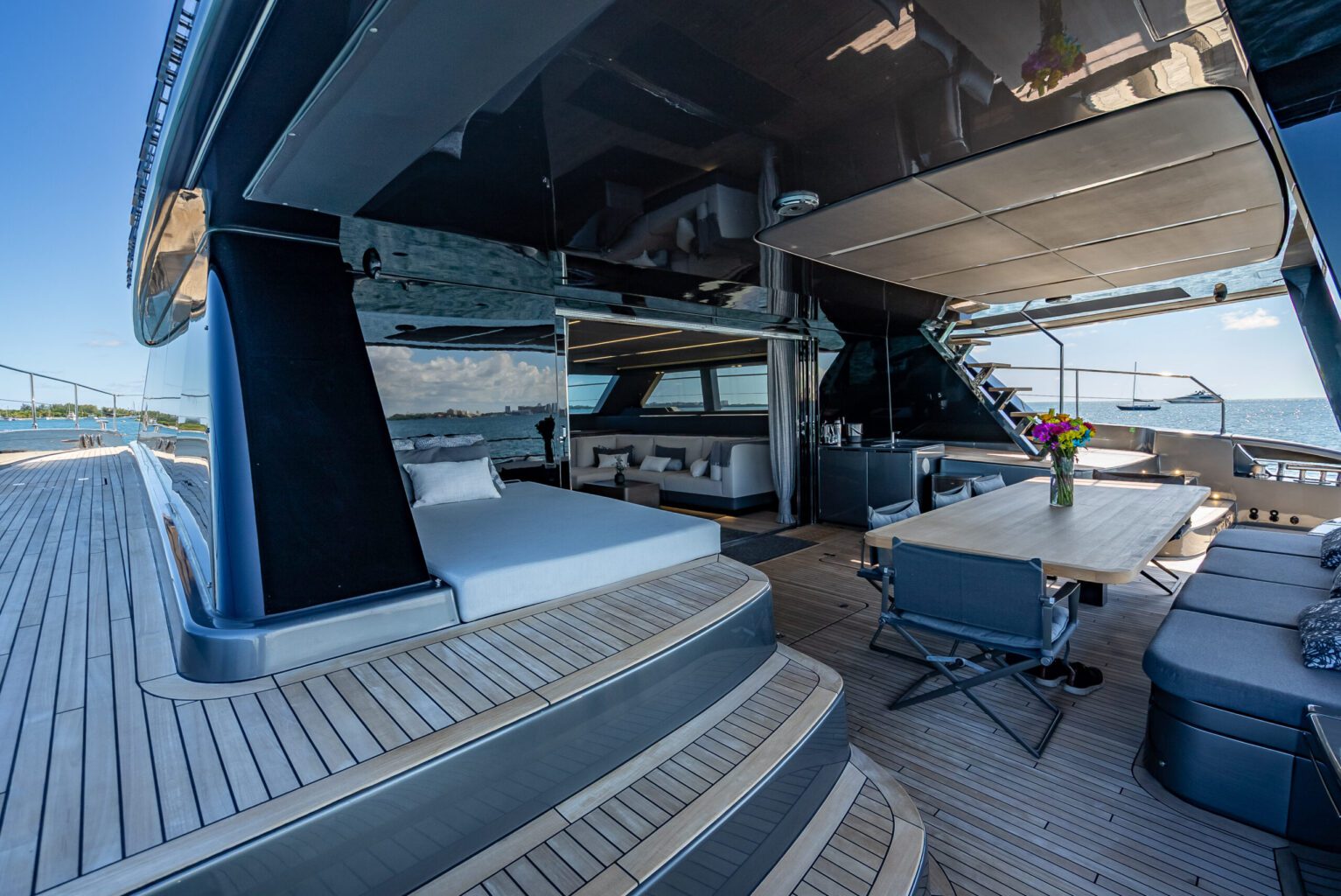 70' Sunreef Lux Cat + Water Toy