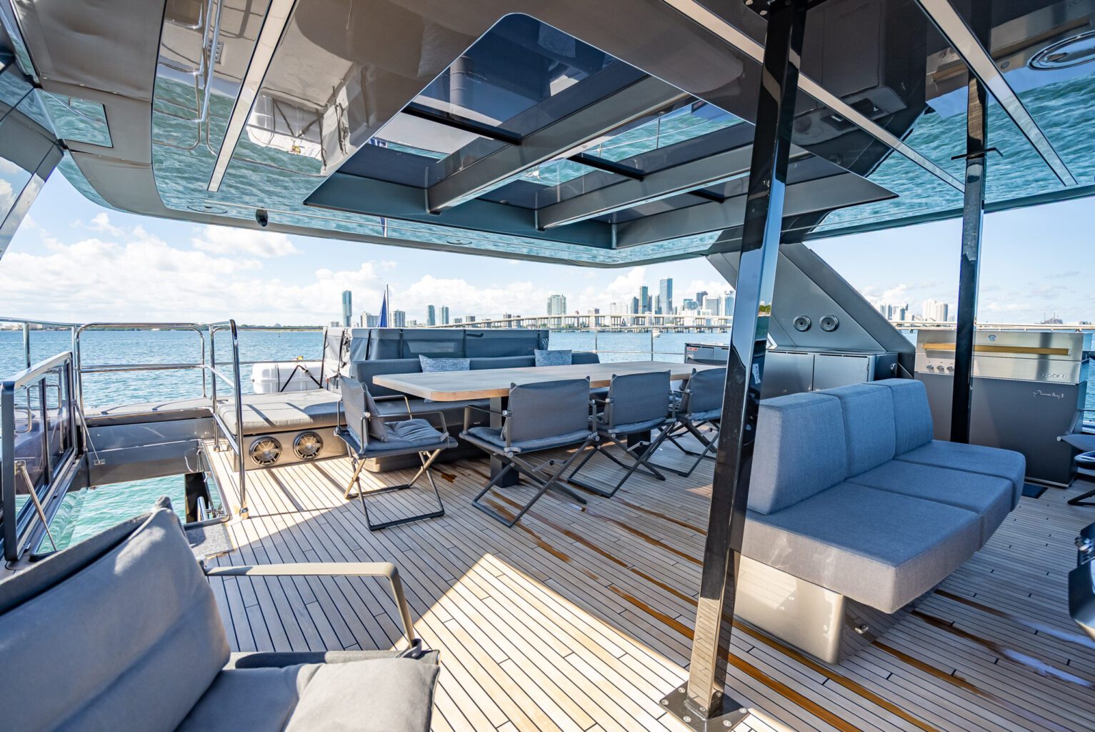 70' Sunreef Lux Cat + Water Toy