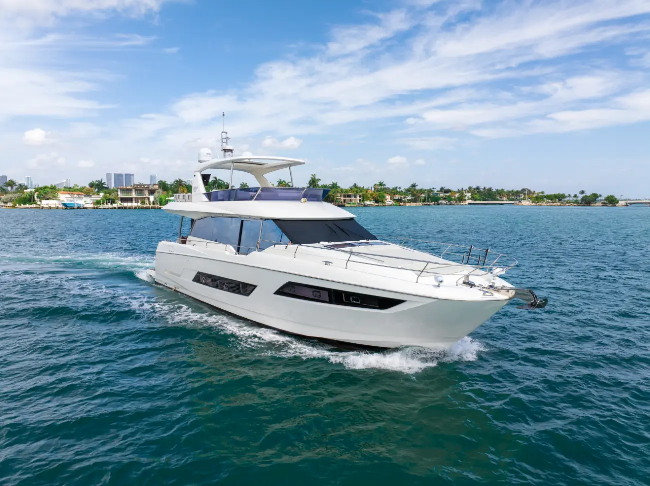 70' Prestige + Water Toys