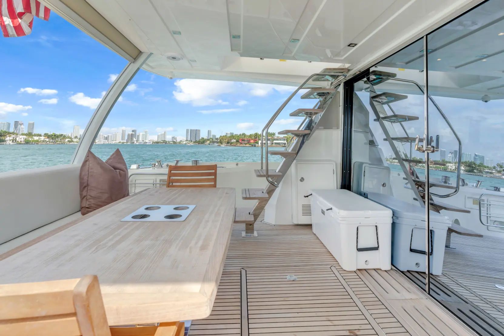 70' Prestige + Water Toys