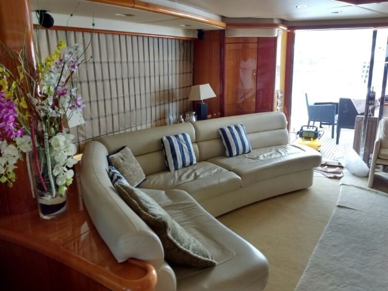 72' Sunseeker Predator
