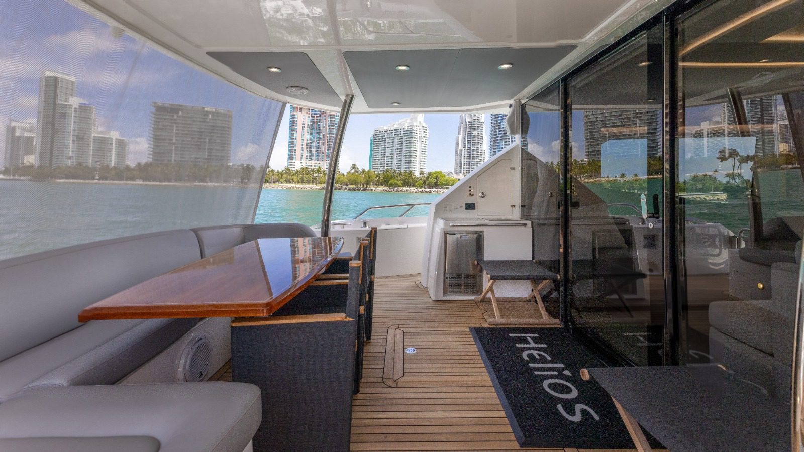 78' Sunseeker + Water Toys