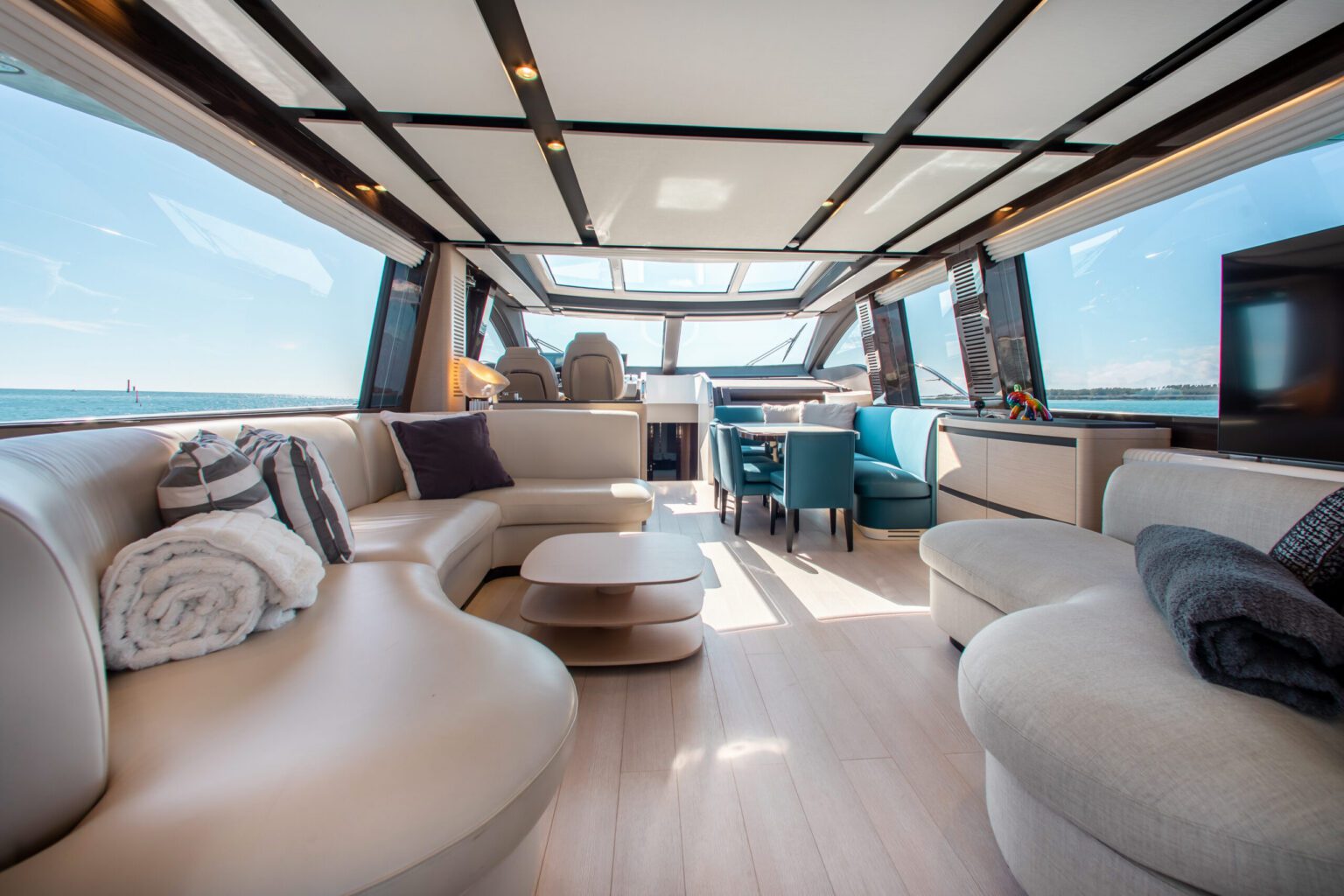 82' Azimut