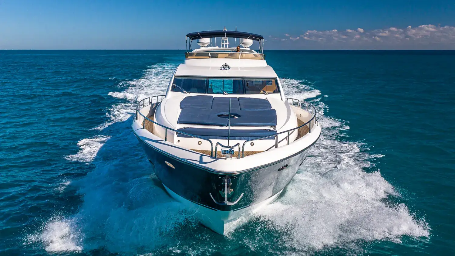 82' Sunseeker + Water Toys