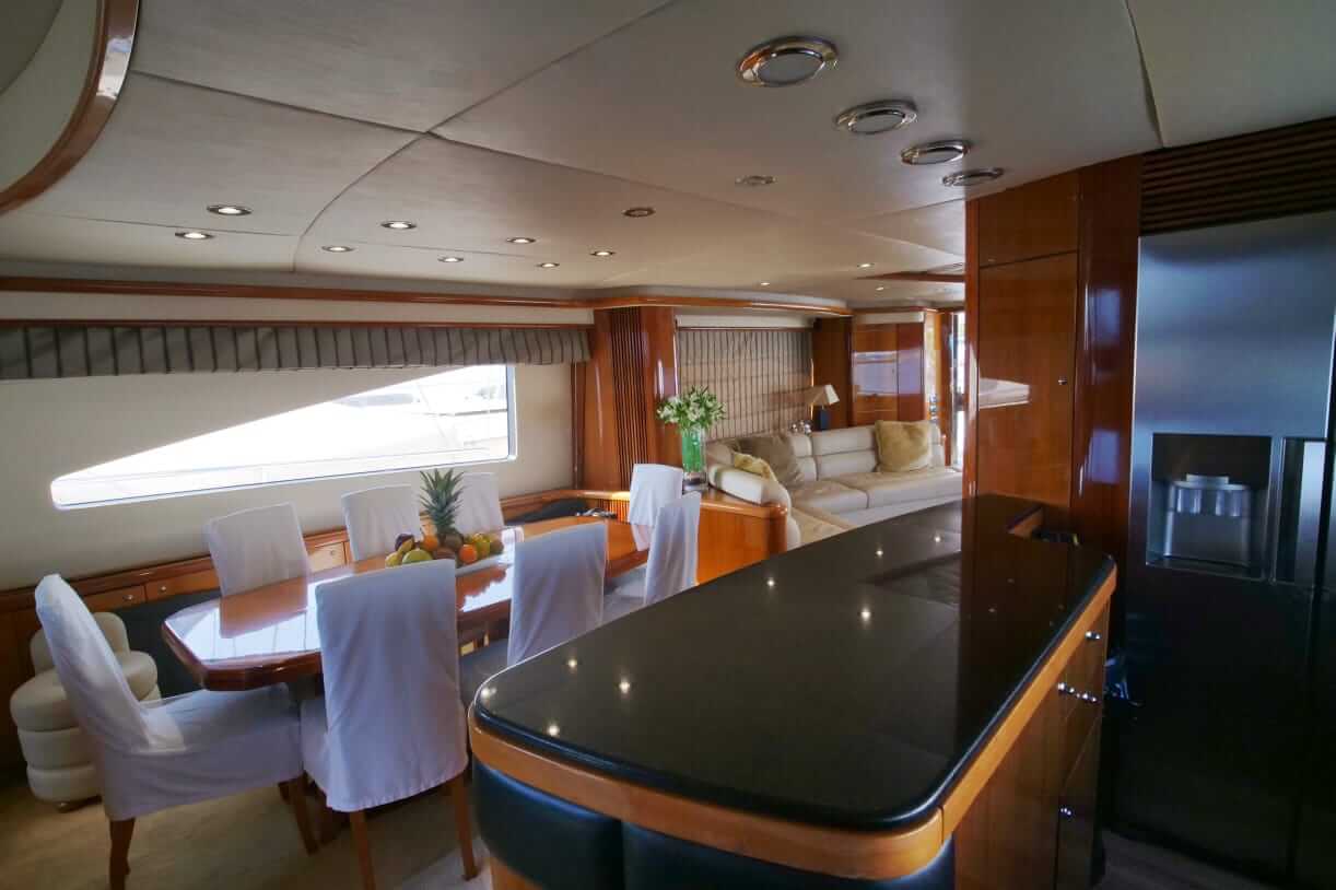 83' Sunseeker Flybridge