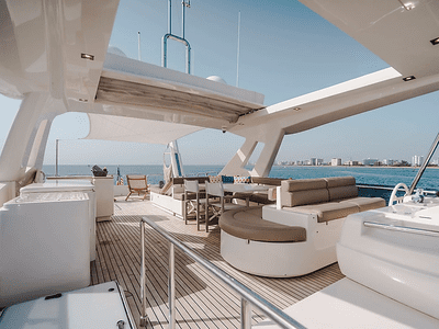 87' Ferretti + Water Toys